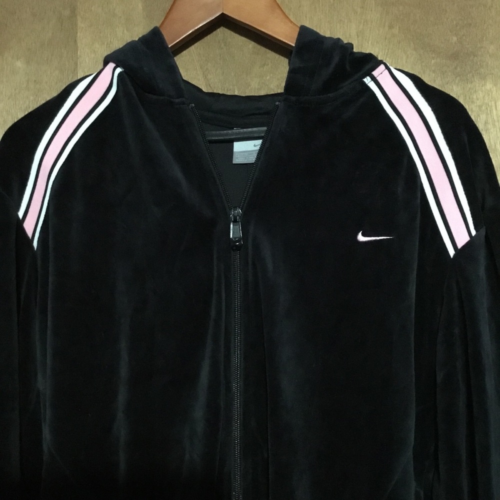 Nike velvet zipper up